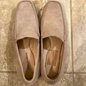 Men's tan suede loafers. NWOT. Johnston & Murphy. NEW LOWER PRICE